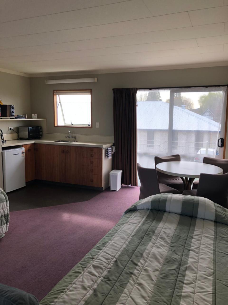 Lilybrook Motel Рангиора Экстерьер фото